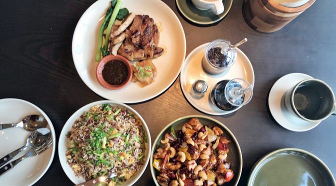 [SG EATS] Auntie’s Wok And Steam of Alley On 25 | Andaz Singapore