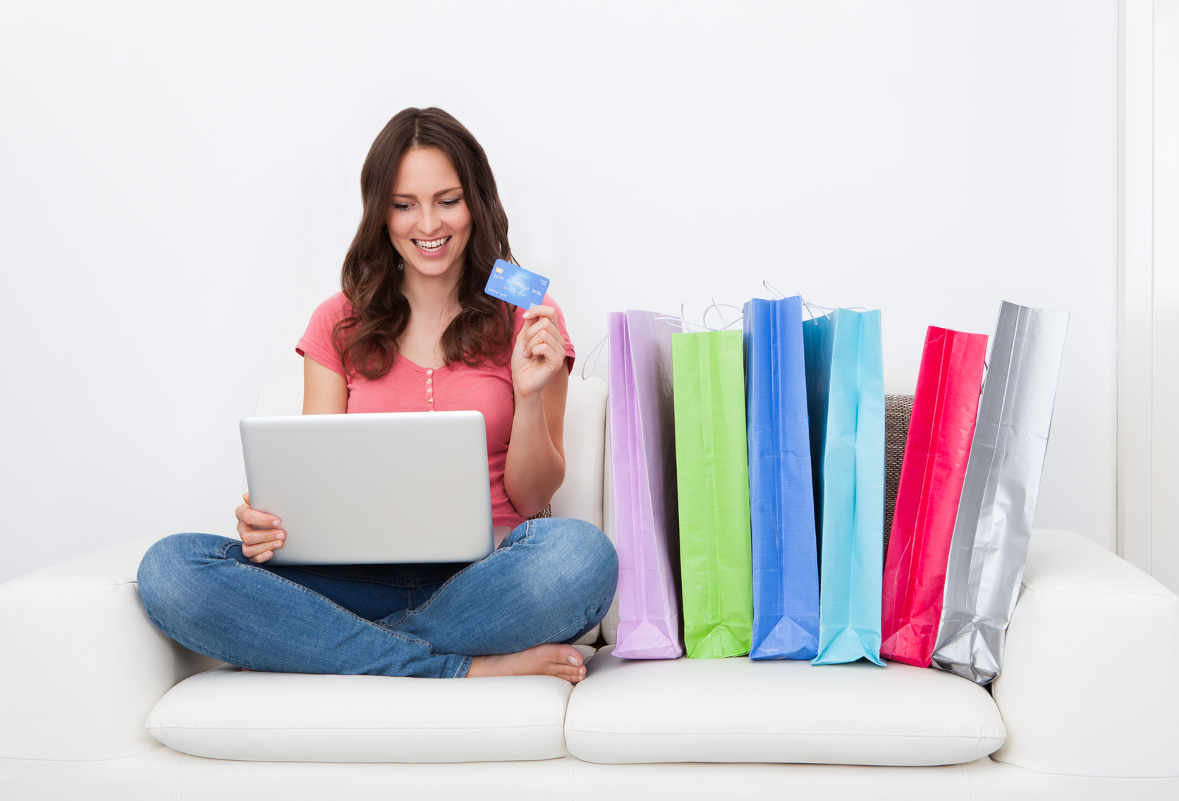 How To Save Money While Spending Online